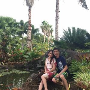 Meet your Posher, Vi